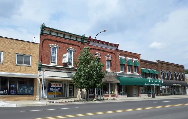Several buildings along W. Main St. in Owosso, MI.