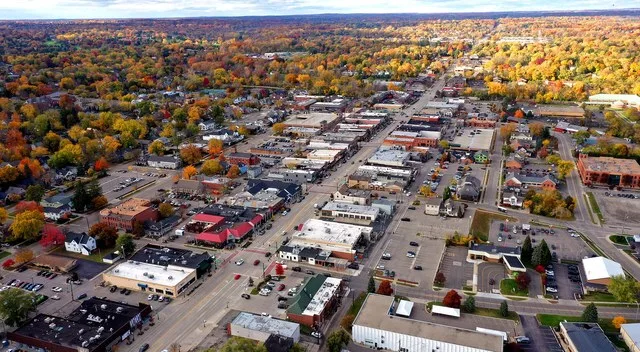 Looking north over Downtown Rochester, Michigan in Detroit's far-north suburbs (2022)