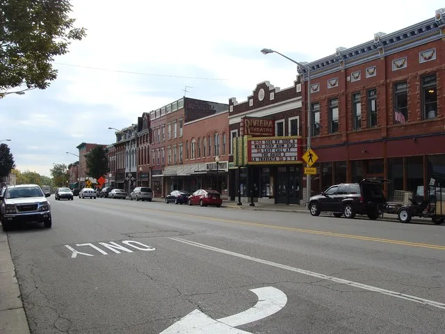 This is an image of a place or building that is listed on the National Register of Historic Places in the United States of America . Its reference number is 82004472 ( Wikidata ).