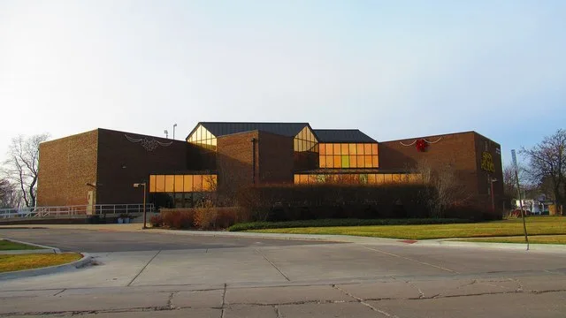 Trenton City Hall, MI