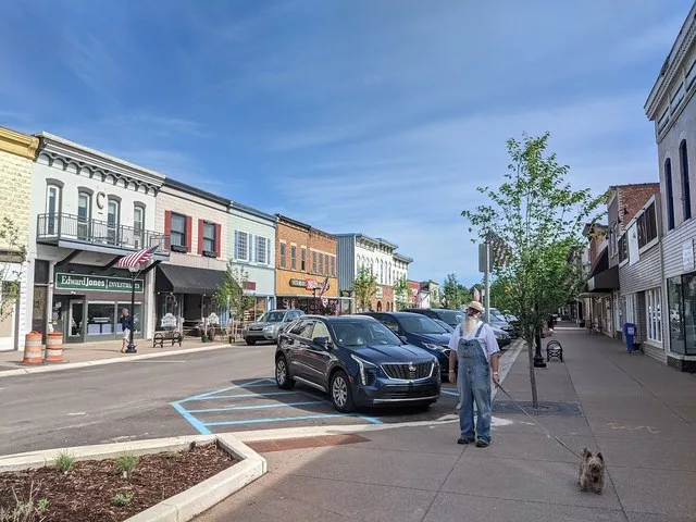 A view of Main Street Vicksburg, Michigan, 2022.