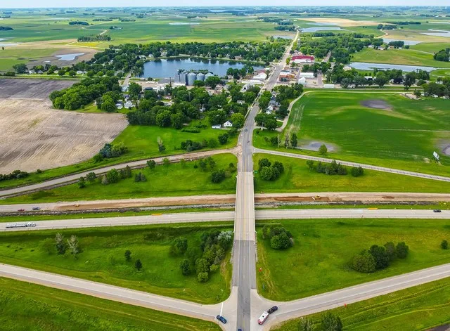 Alden, Minnesota in Interstate-90