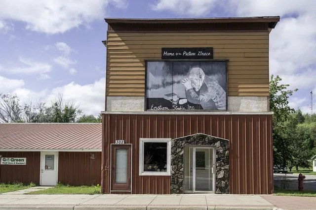 Enstrom Studio building with a painting of Grace Bovey, Minnesota Photo by Lorie Shaull