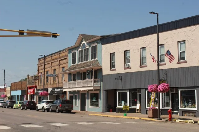 Commercial businesses along Main Avenue, Braham, Minnesota