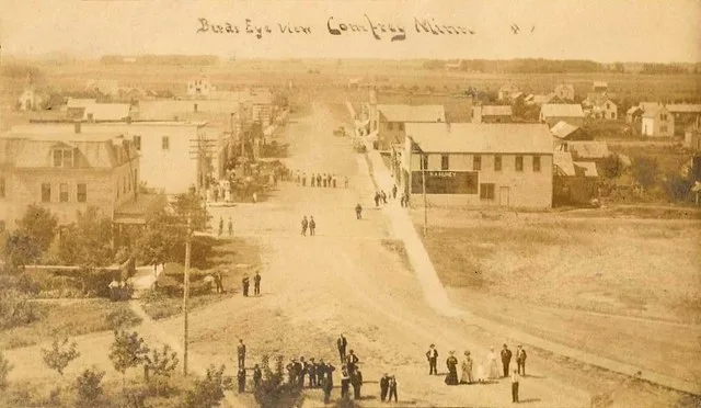 Bird's-eye view of Comfrey, Minnesota, 1909