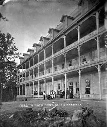 Hotel St. Louis, Deephaven, Minnesota .