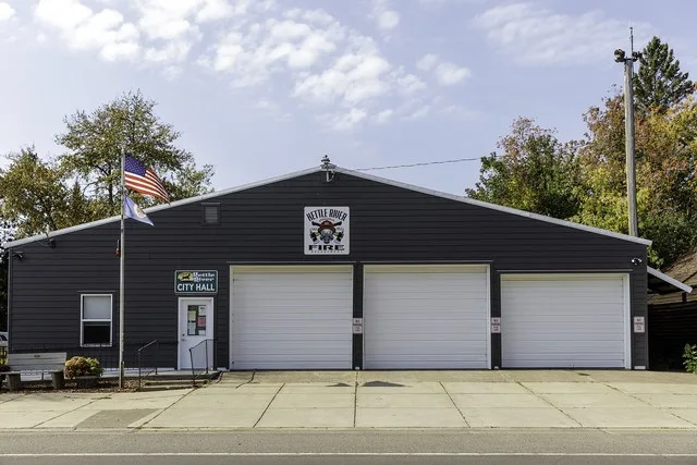 Kettle River City Hall and Fire Department in Kettle River, Minnesota