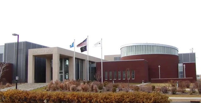 Maple Grove Government Center in Maple Grove, Minnesota in 2006. Photo: William Wesen.