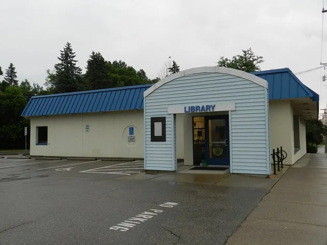 Photo of the branch of the Hennepin County Library located in Maple Plain, Minnesota .