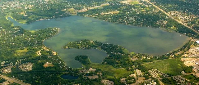 Aerial photo of Medicine Lake, Minnesota , USA, which is the peninsula jutting into the eponymous lake.