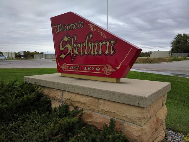 Sign at entrance to town