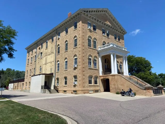 On the grounds of the St Peter Regional Treatment Center and residing in the old 1866 administration building of the "Minnesota Hospital for the Insane", the St Peter State Hospit...