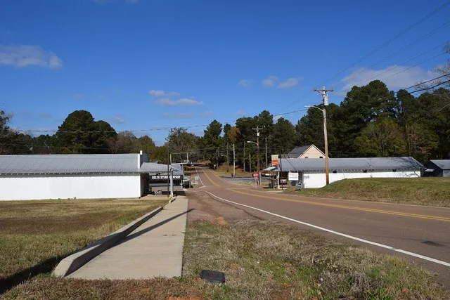 Looking north along Lafayette County Road 201 into downtown Abbeville, Mississippi from the town hall