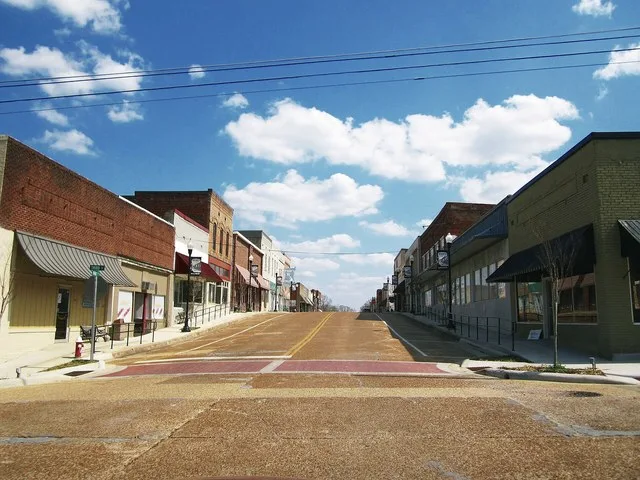 Downtown Baldwyn, Mississippi .
