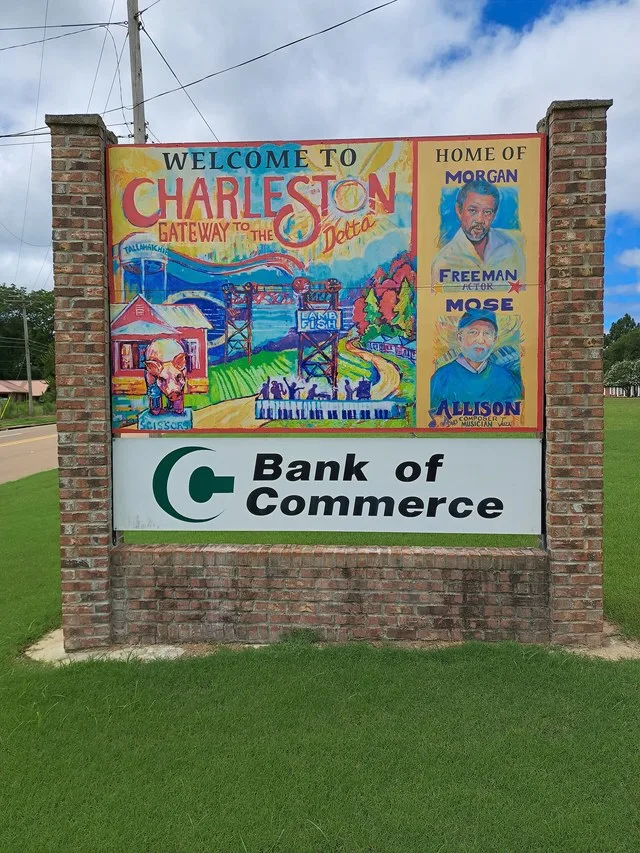 Welcome sign on Mississippi Highway 32