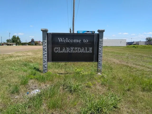 Welcome sign located on Mississippi Highway 161 (Old Highway 61)