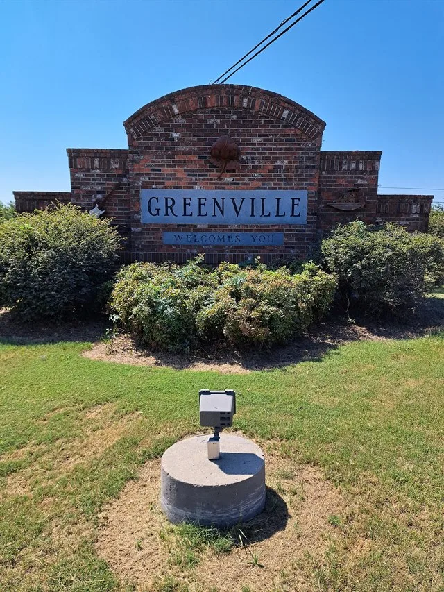 Welcome Sign on Mississippi Highway 1