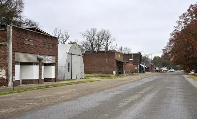South Front Avenue in Lula, Mississippi.