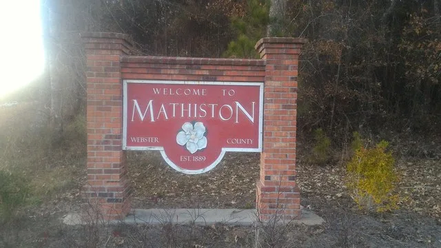 Sign located on Highway 82 West