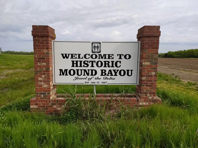 Welcome sign located along Highway 61