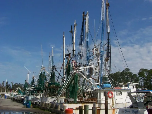 shrimp boats in OS