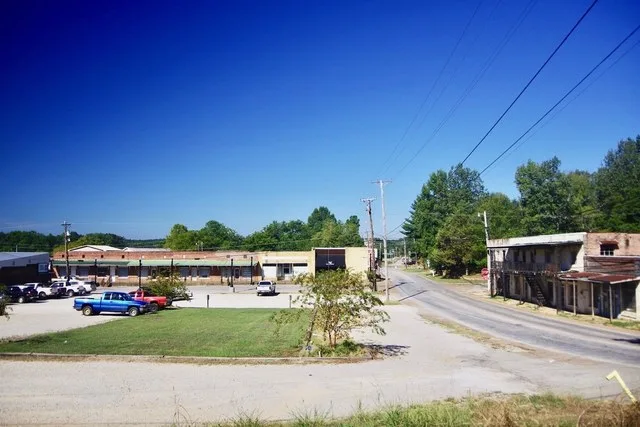 Buildings at the intersection of State Highway 354 and Main Street in Walnut, Mississippi, United States.
