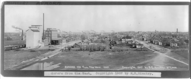 Title: Aurora, Mo., from the west Abstract/medium: 1 photographic print.