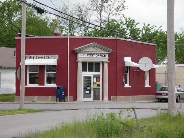 Post Office in Avilla, Missouri (Formally Bank of Avilla, erected 1915)