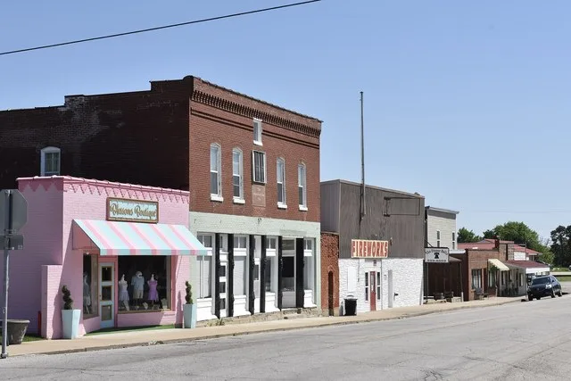Belle, Missouri as seen from Third and S Alvarado Ave.