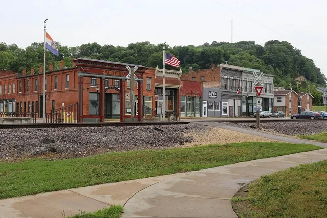Clarksville, MO This is an image of a place or building that is listed on the National Register of Historic Places in the United States of America . Its reference number is 910004...