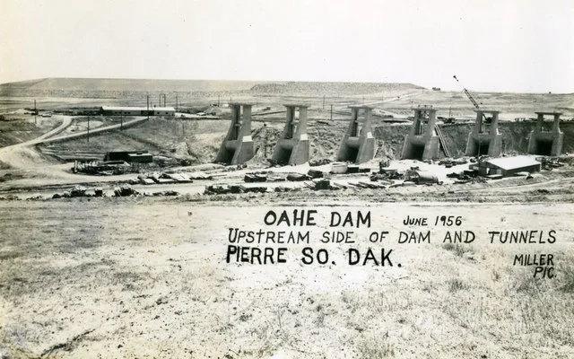 [SOUTH DAKOTA-A-0085] Oahe Dam