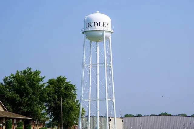 Water tower in Dudley, Missouri, United States