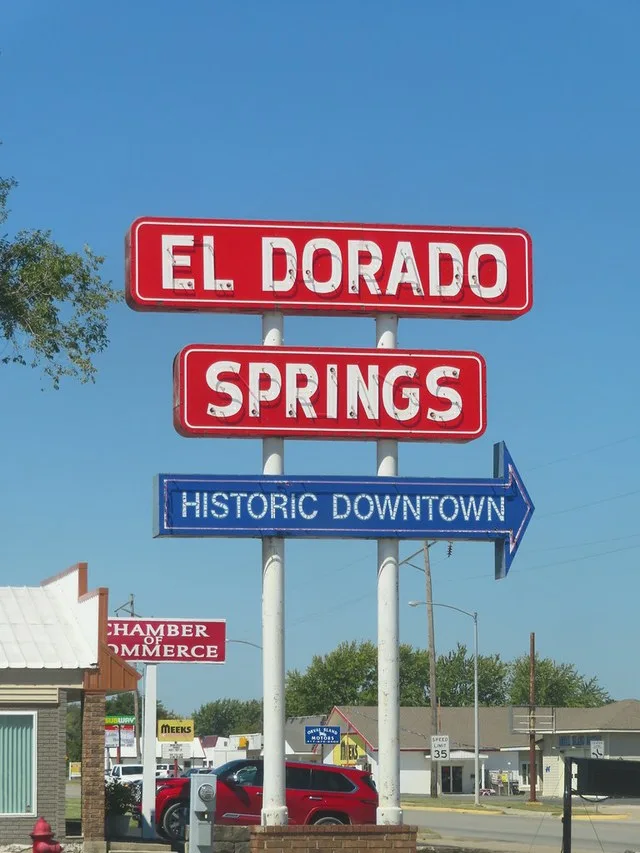 20240904 1143 El Dorado Springs, Missouri