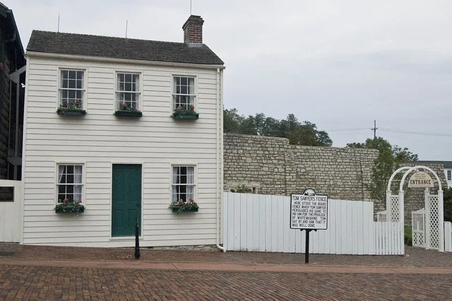 Mark Twain's boyhood home in Hannibal, Missouri .