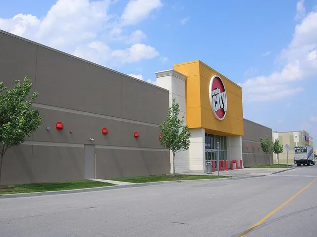 A new model Circuit City store (St Louis Mills - Hazelwood )
