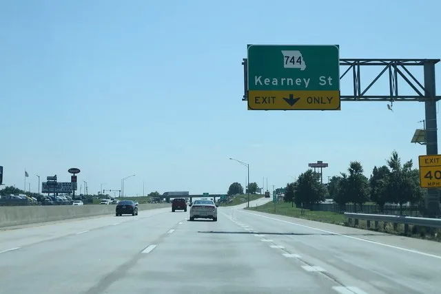 US65 South - Exit for MO744 Kearney Street