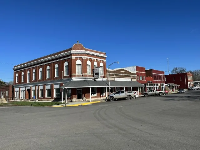 La Plata Square Historic District This is northwest view of the 100 Block of South Gex Street.