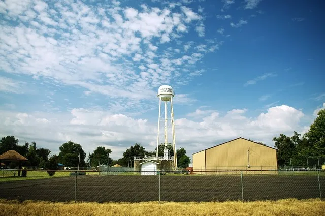 Water tower in Marston, Missouri, United States, overlooking the intersection of Elm Street and Mitchell Street.