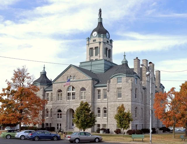 Lawrence County, Missouri , courthouse in Mount Vernon