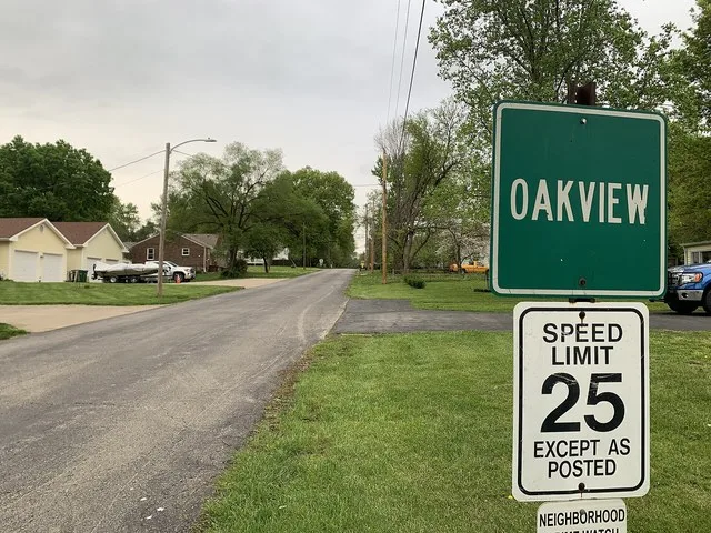 Neighborhood in Oakview