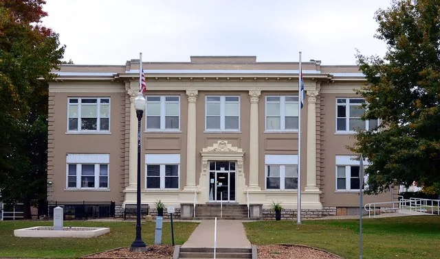 St. Clair County, Missouri, courthouse in Osceola