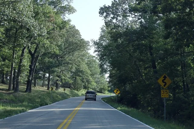 US160 West - 35mph Curves East of Reeds Spring