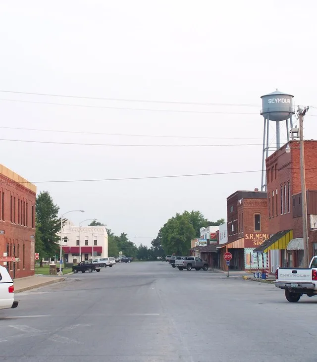 View of West side of town square looking south; July 2006.