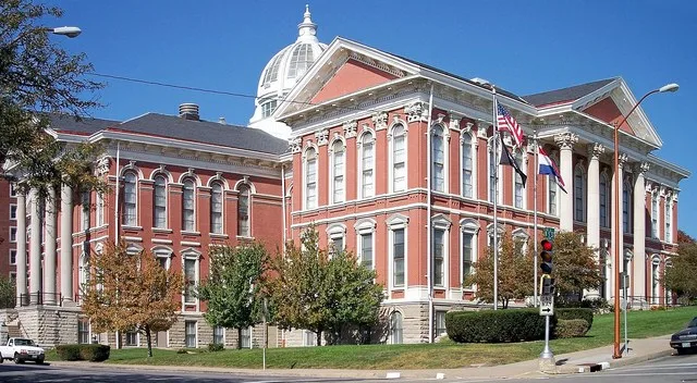 The w:Buchanan County, Missouri courthouse in downtown w:Saint Joseph, Missouri