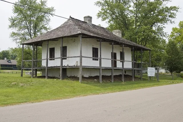 The Bequette-Ribault House is an example of Poteaux-en-terre construction. It is located in Ste. Geneviève, Missouri .