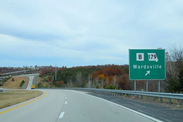 US54 West at Exit for MO179 MsrB Wardsville