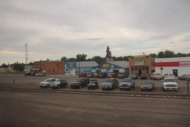 Downtown w:Shelby, Montana from Amtrak train. This file was uploaded with Commonist .