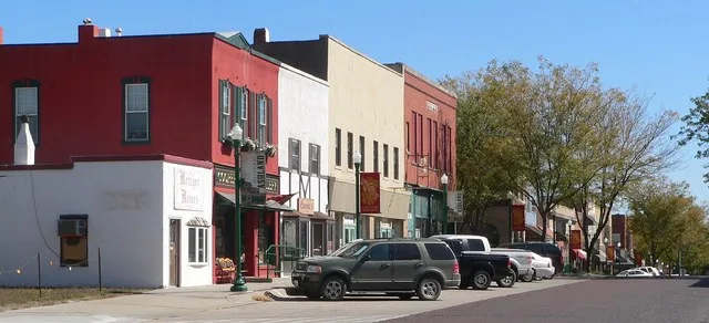 Downtown Ashland, Nebraska : Silver Street, looking east.
