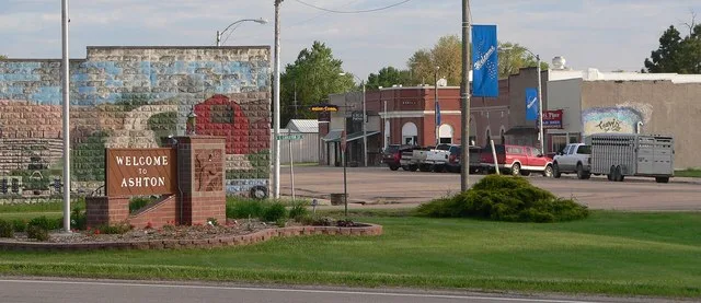 Downtown Ashton, Nebraska : west side of Center Avenue, looking southwest from Nebraska Highway 92 .