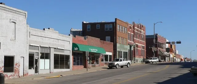 Auburn, Nebraska : north side of Central Avenue, looking east from about K Street. This portion of Central lies within the Auburn Historic District, listed in the National Registe...